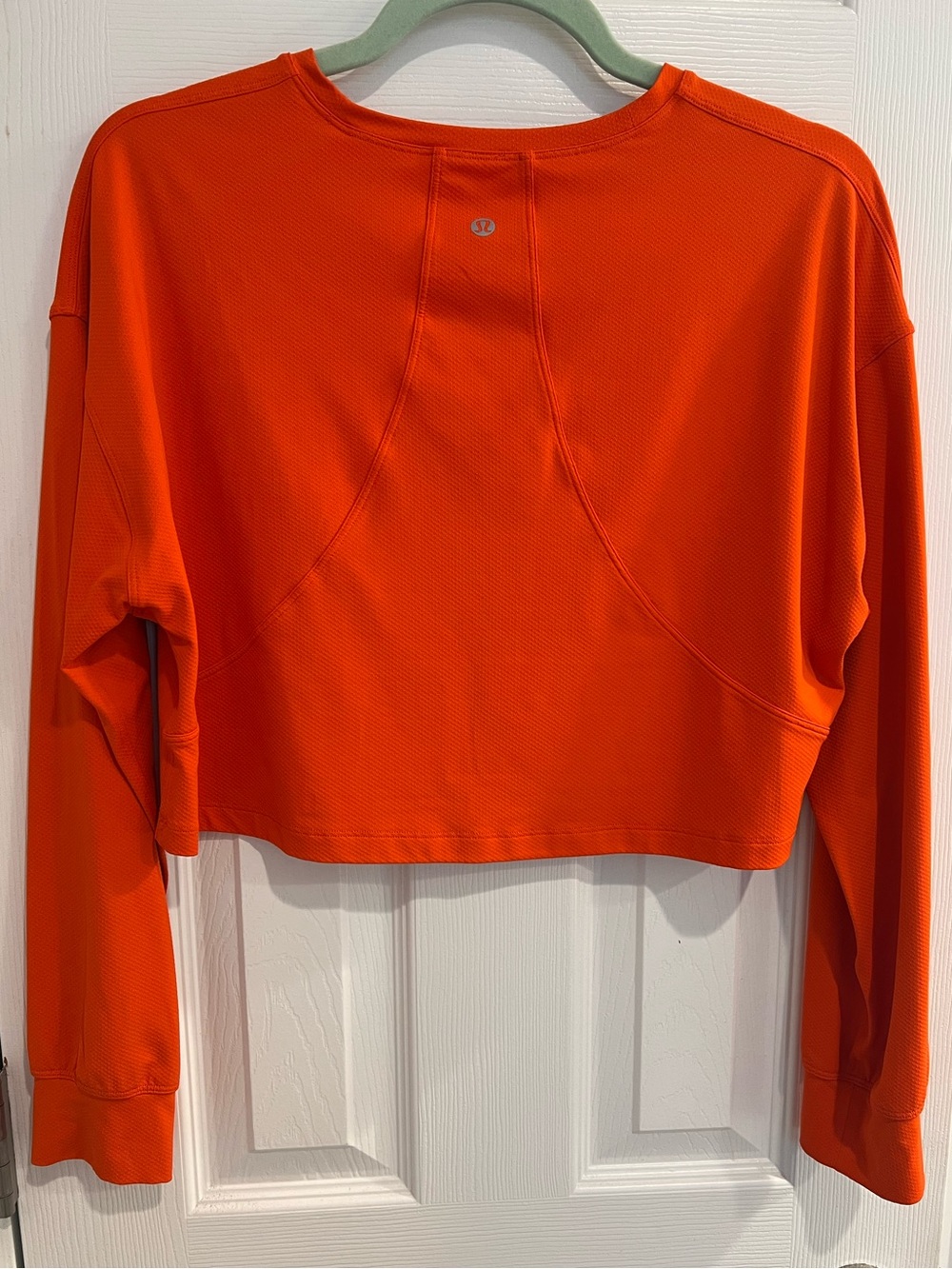 Lululemon Muscle Love Vibrant Orange Cropped Sweat Wicking Long-Sleeve Top - Picture 2 of 3